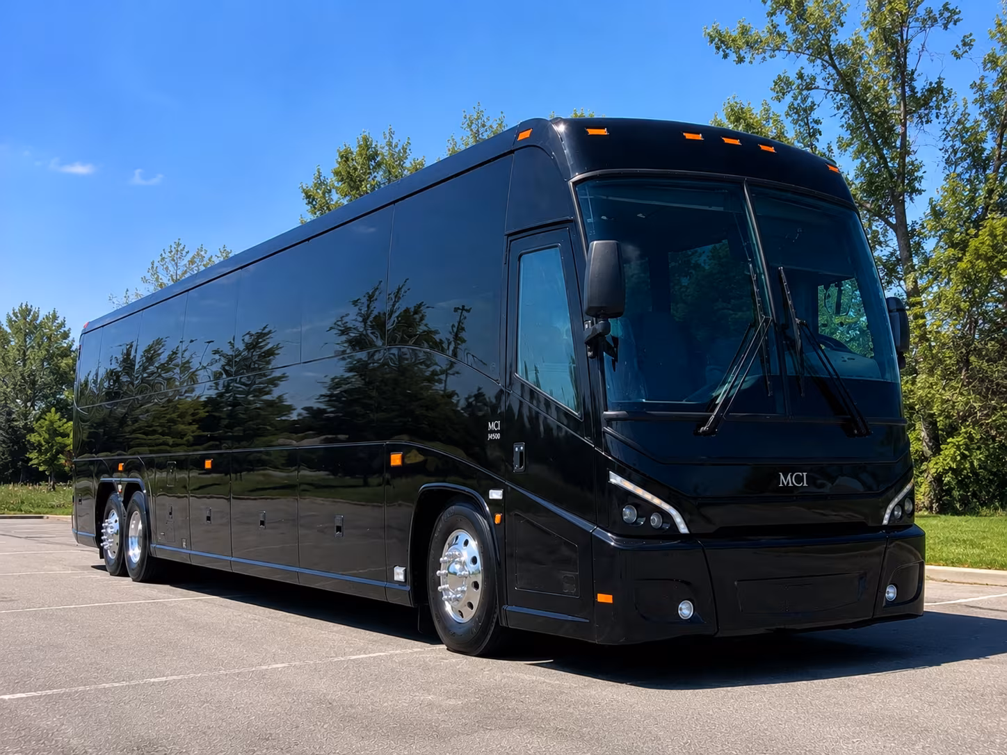 whatever your wichita school or group size there s a bus that fits